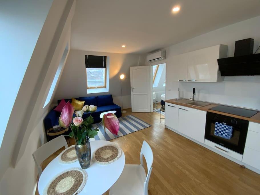 The Viewpoint L Dg4'12 Apartment เวียนนา ภายนอก รูปภาพ