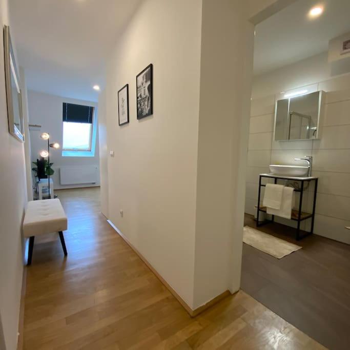 The Viewpoint L Dg4'12 Apartment เวียนนา ภายนอก รูปภาพ